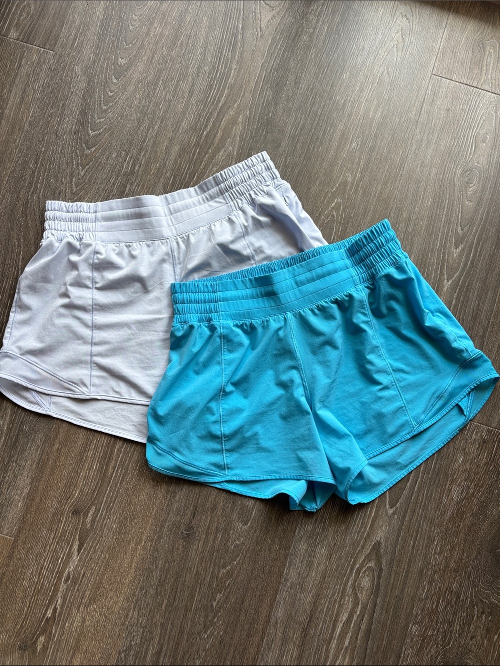 Lululemon Hotty Hot HR shorts 4” bundle
